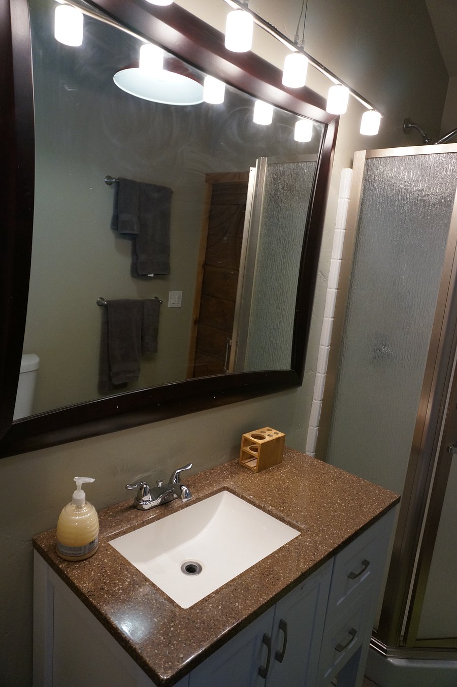 Furnished Finder property 825262_2 photo 15