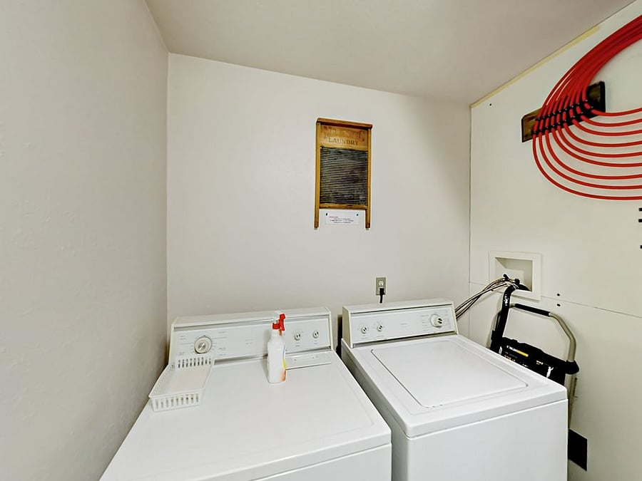 Furnished Finder property 825291_1 photo 13
