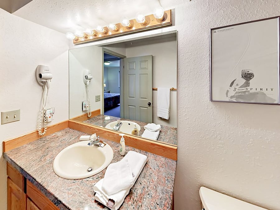 Furnished Finder property 825291_1 photo 17