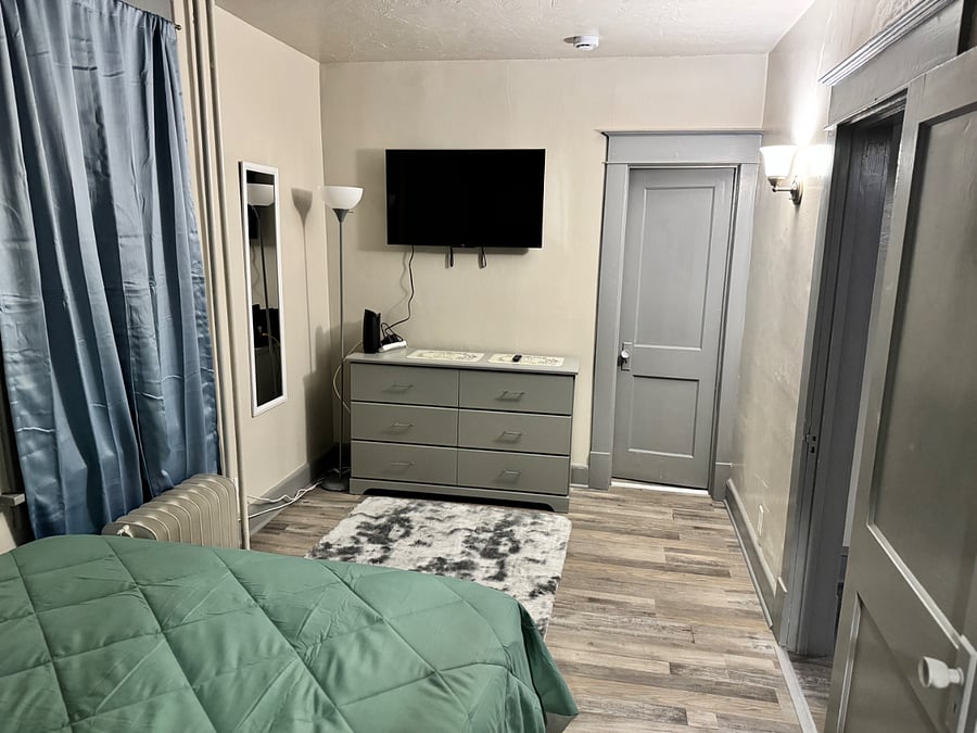 Furnished Finder property 825310_1 photo 4