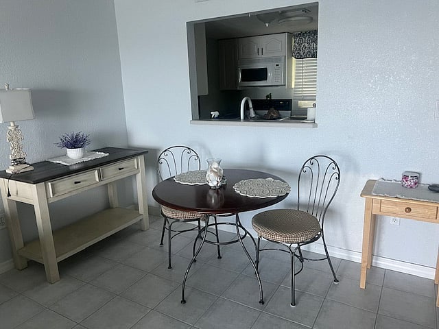 Furnished Finder property 825311_1 photo 13