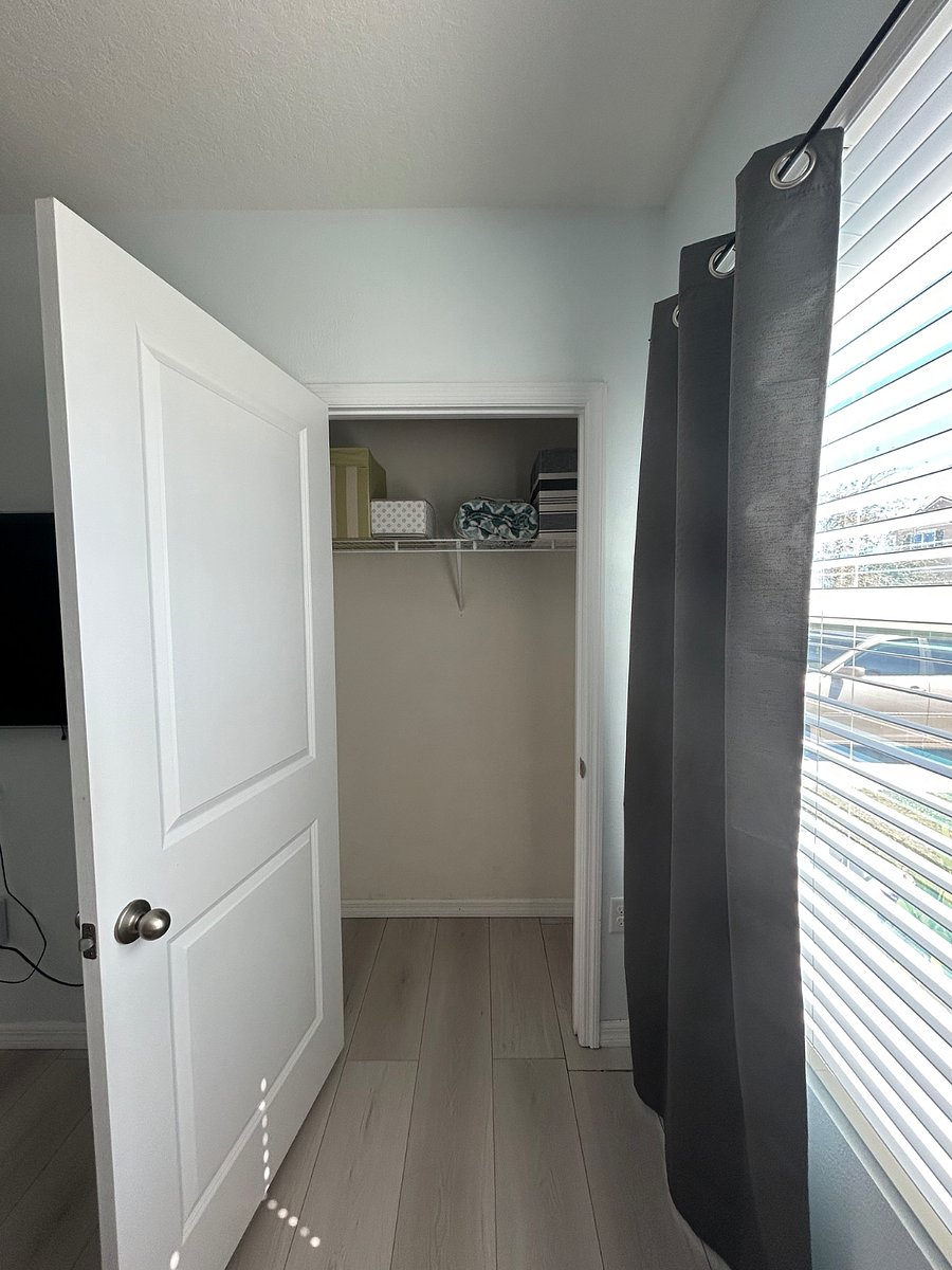 Furnished Finder property 825318_1 photo 3