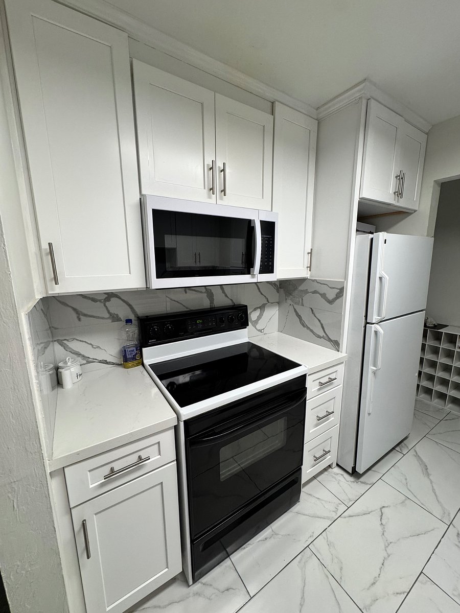Furnished Finder property 825334_1 photo 22