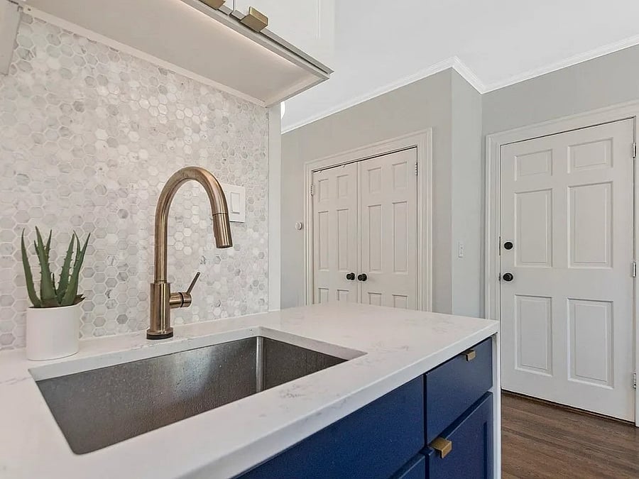 Furnished Finder property 825357_1 photo 14