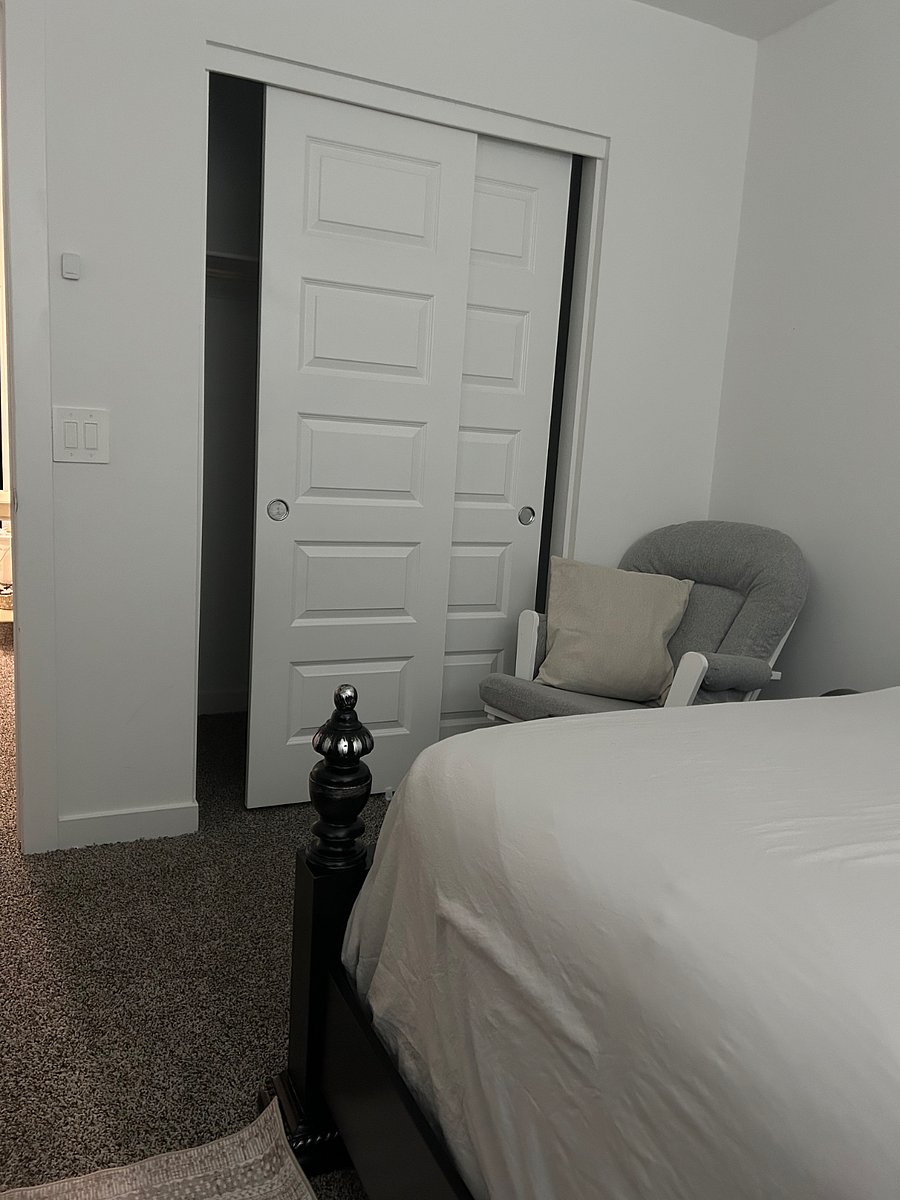 Furnished Finder property 825360_1 photo 4
