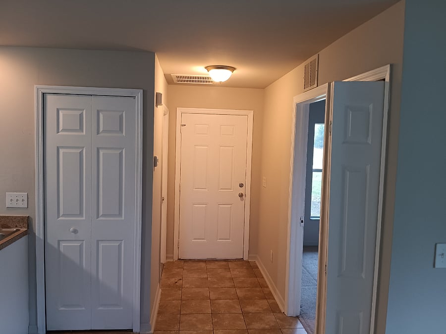 Furnished Finder property 825393_1 photo 7