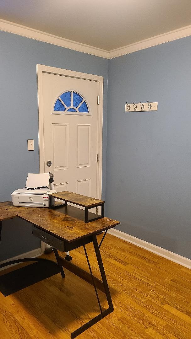 Furnished Finder property 825400_1 photo 1