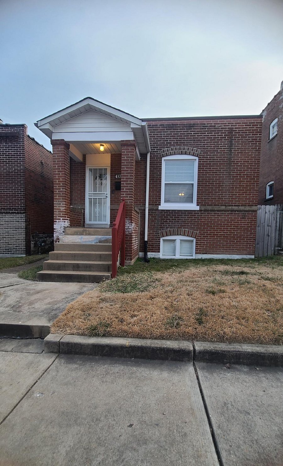 Furnished Finder property 825400_1 photo 2