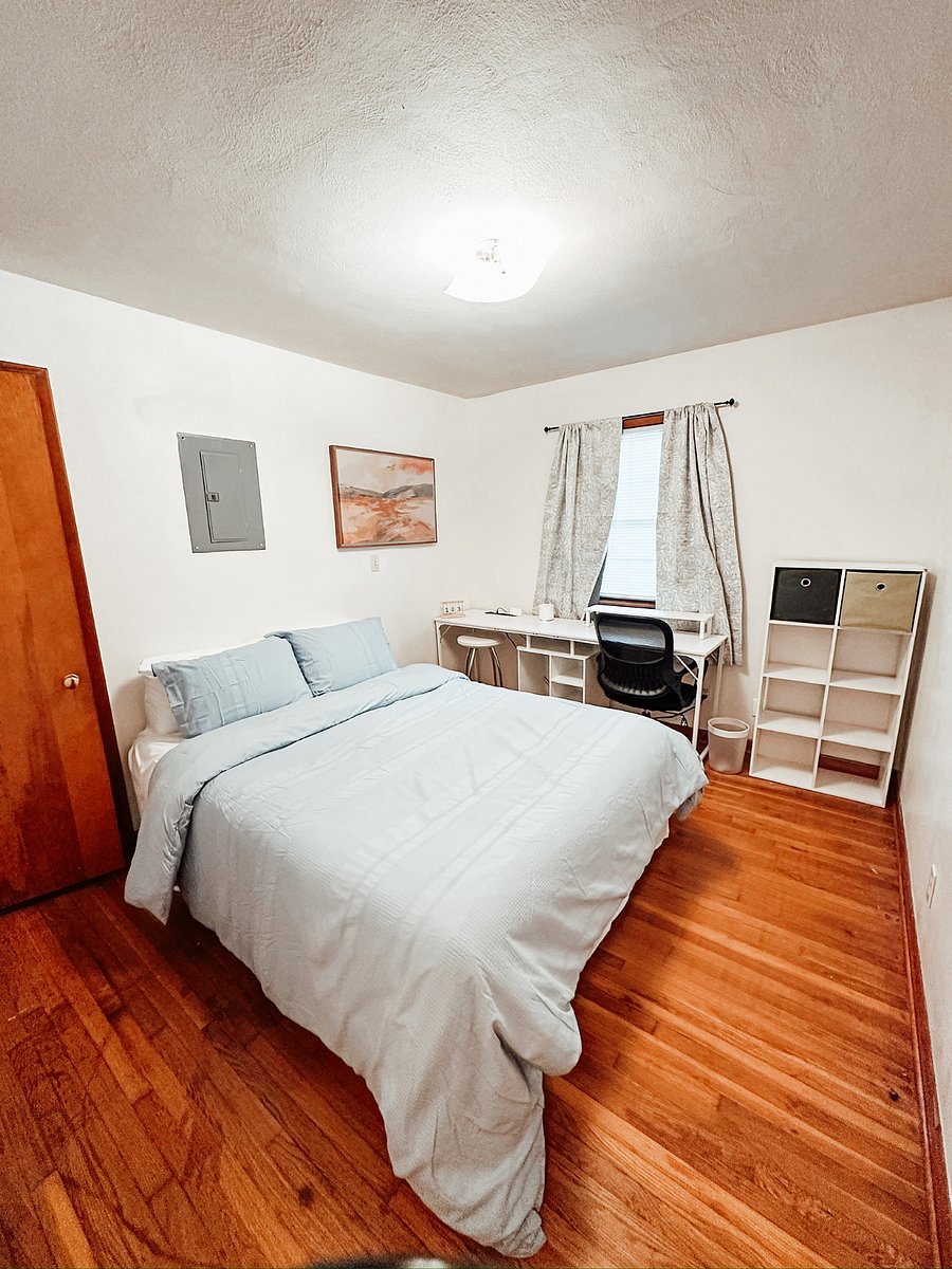 Furnished Finder property 825408_1 photo 16