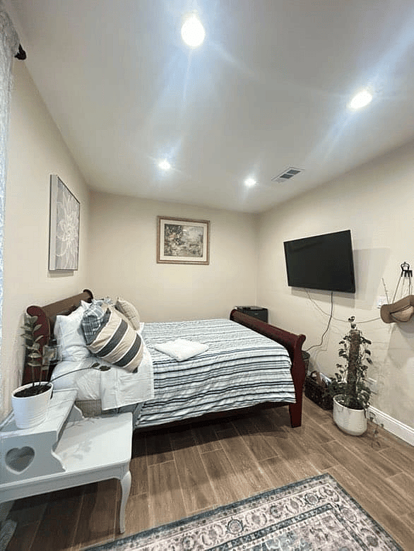 Furnished Finder property 825423_2 photo 2
