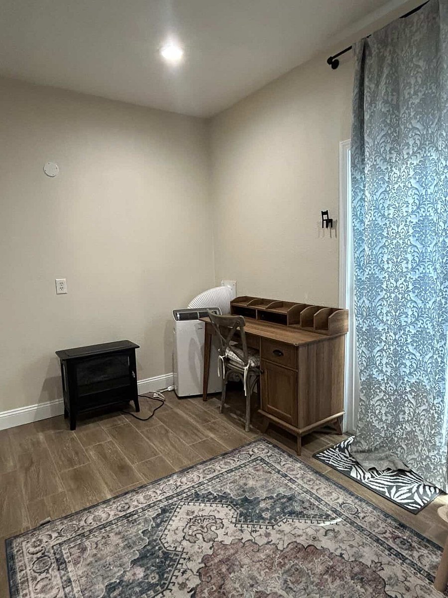 Furnished Finder property 825423_2 photo 8