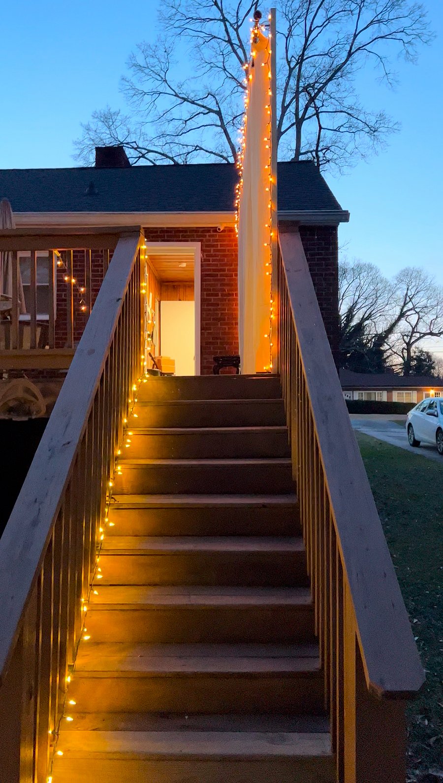 Rear steps to patio area