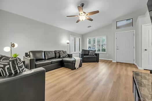 Furnished Finder property 825443_1 photo 4