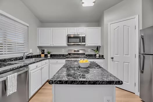 Furnished Finder property 825443_1 photo 9