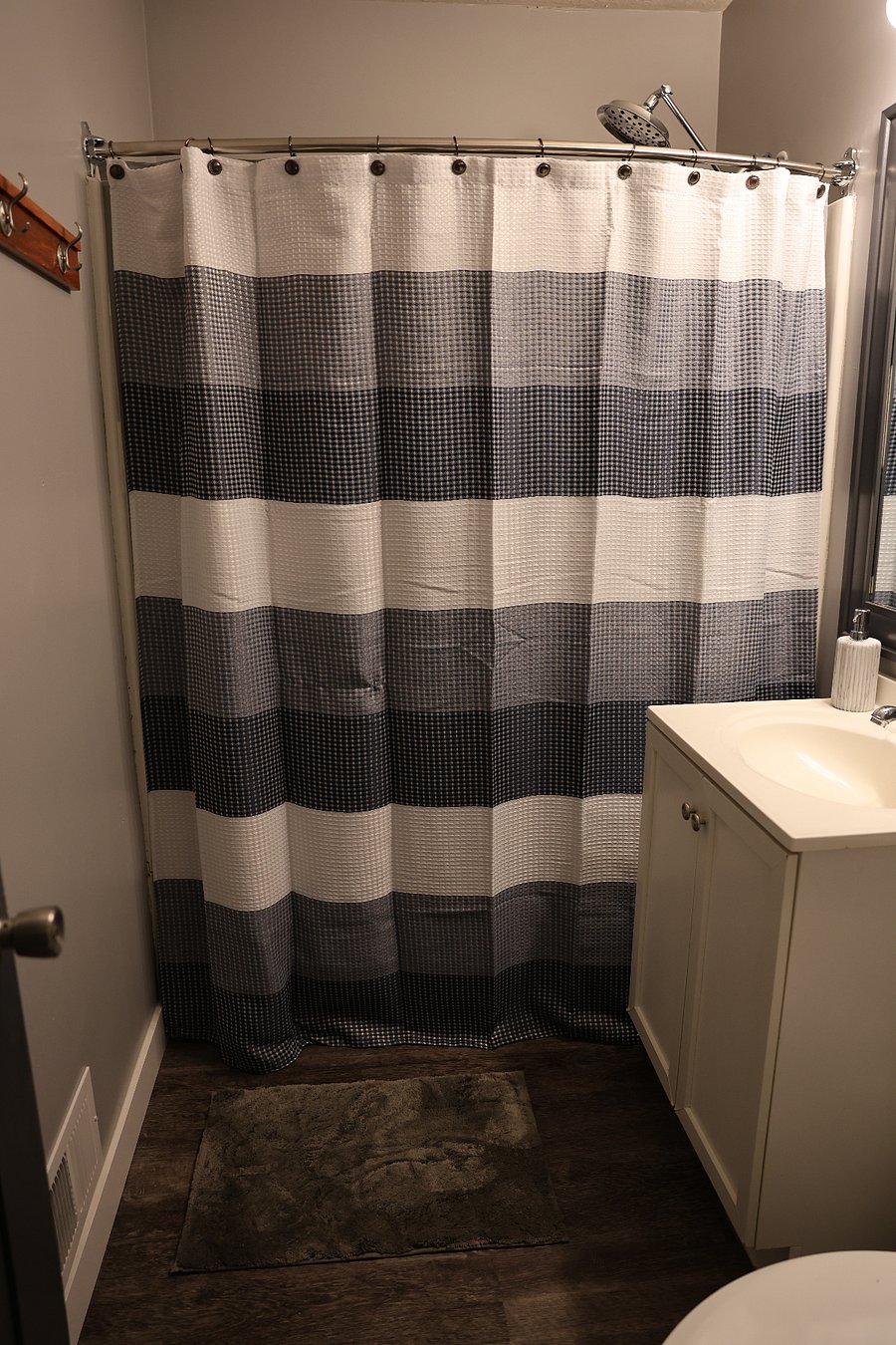 Furnished Finder property 825450_1 photo 27