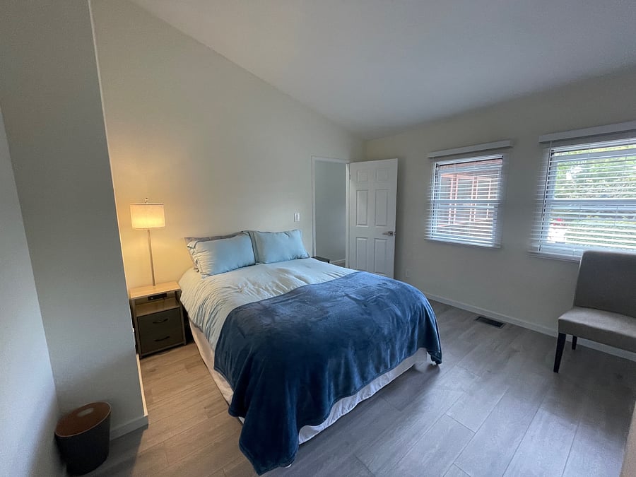 Furnished Finder property 825463_1 photo 8