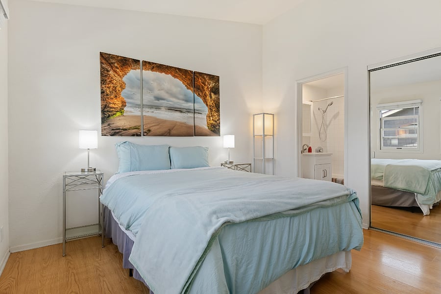 Furnished Finder property 825463_2 photo 9