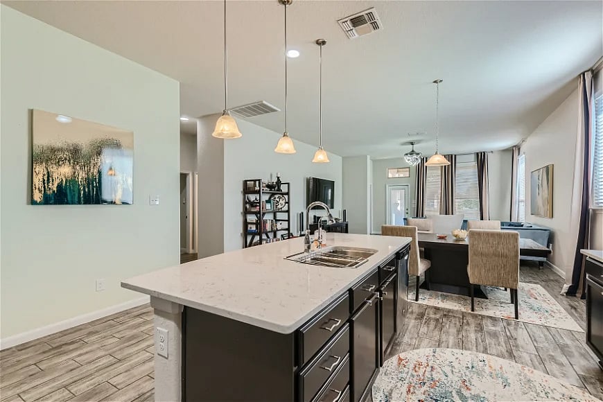 Furnished Finder property 825470_1 photo 3