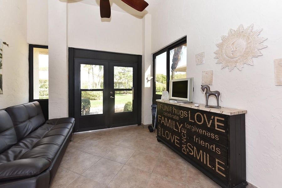 Furnished Finder property 825479_1 photo 15