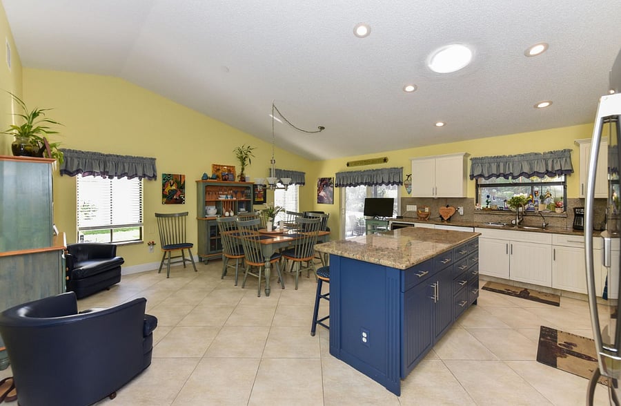Furnished Finder property 825479_1 photo 19