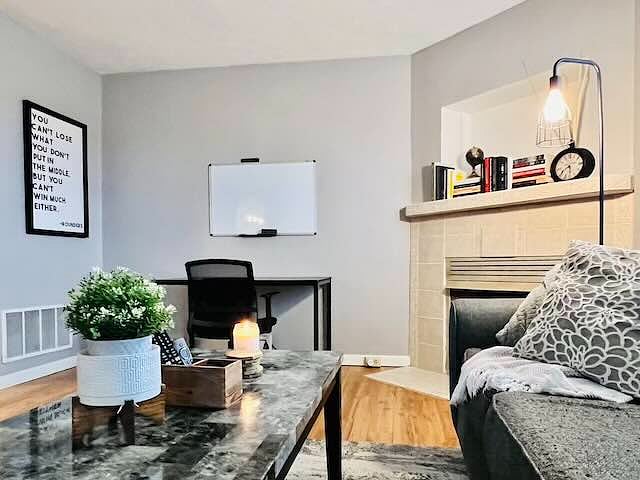 Furnished Finder property 825504_1 photo 16