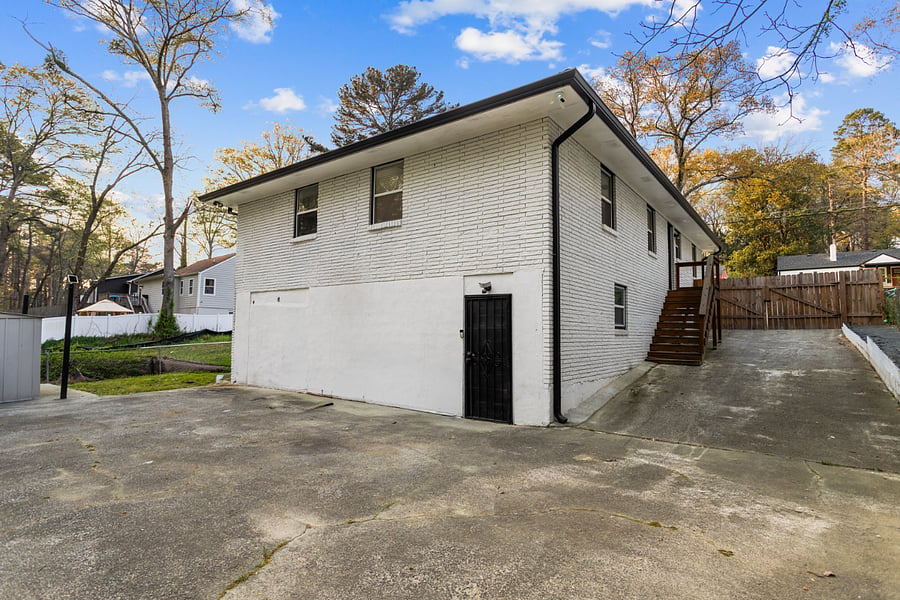Furnished Finder property 825532_1 photo 17