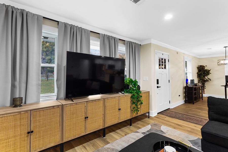 Furnished Finder property 825532_1 photo 24