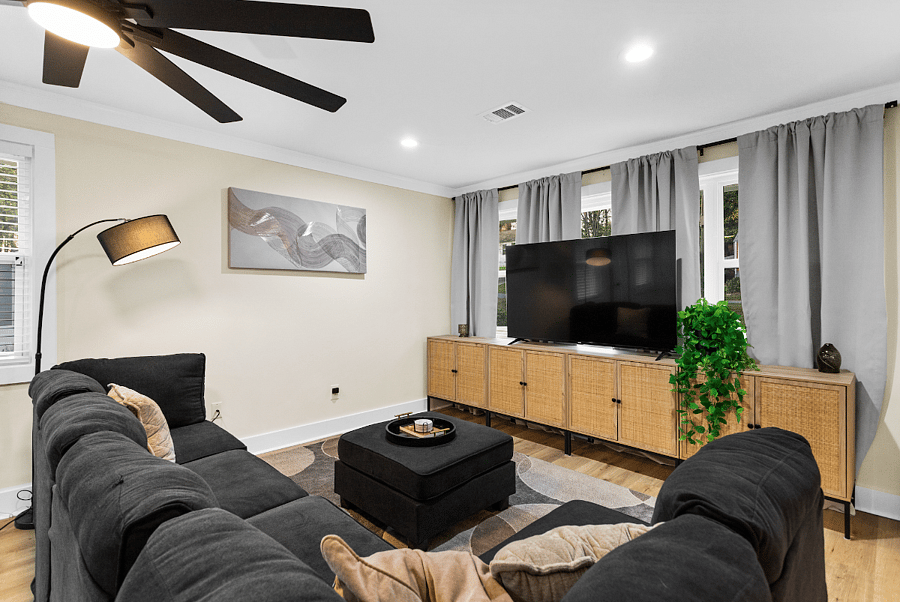 Furnished Finder property 825532_1 photo 44