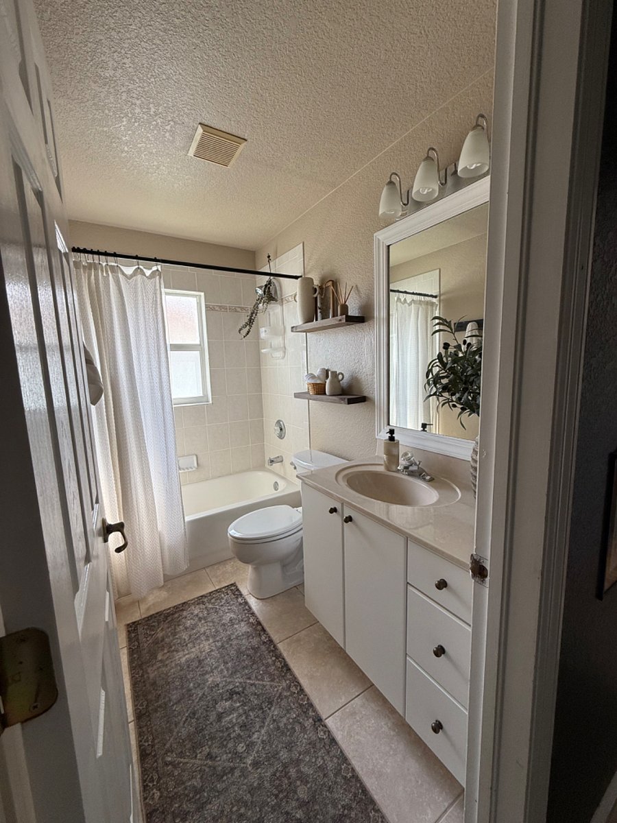Furnished Finder property 825550_1 photo 18