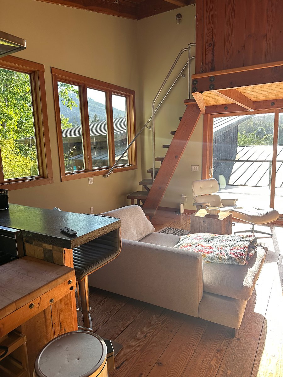 Furnished Finder property 825552_1 photo 3
