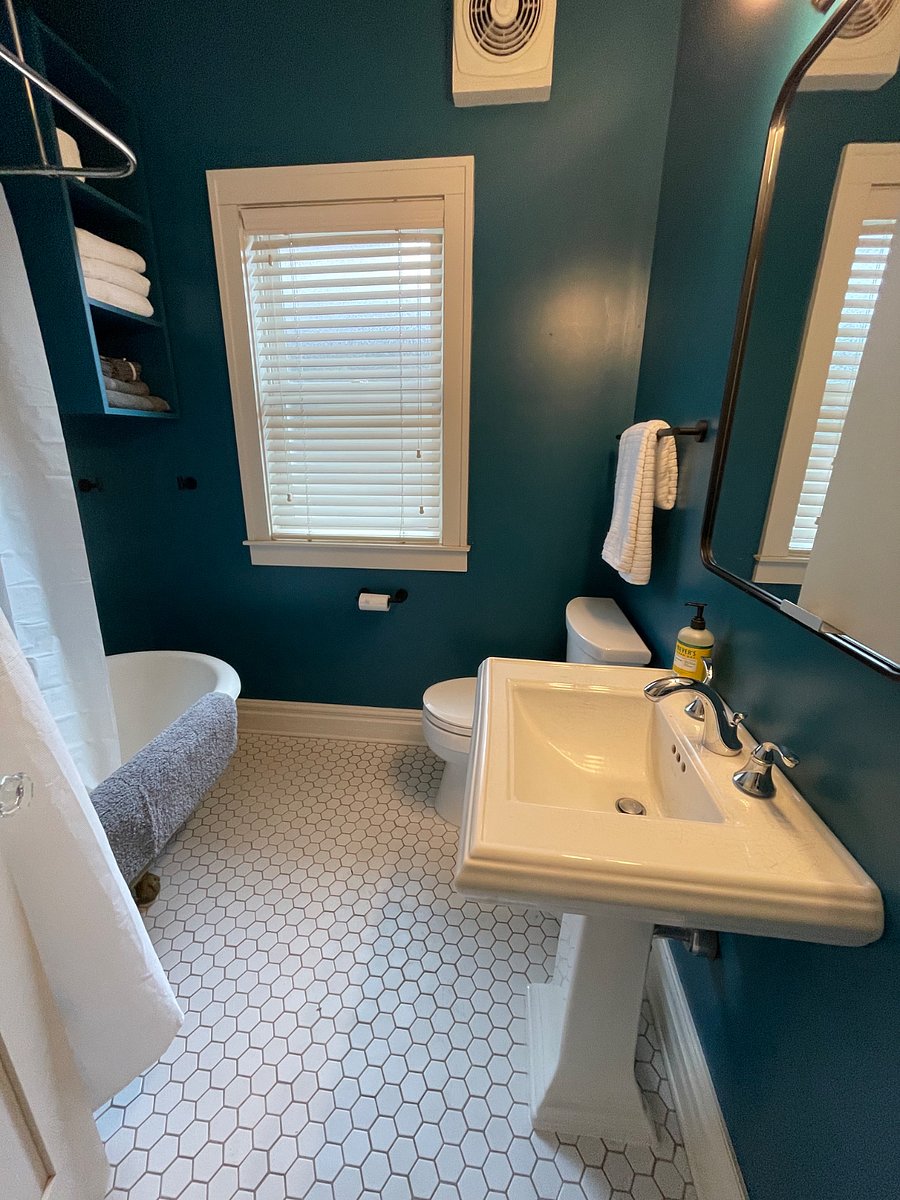 Furnished Finder property 825653_2 photo 10