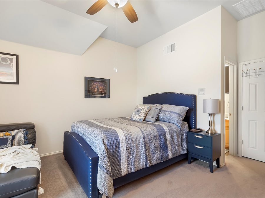Furnished Finder property 825680_2 photo 6