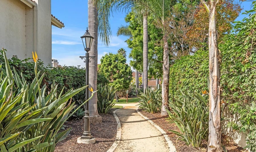 Furnished Finder property 825743_1 photo 25