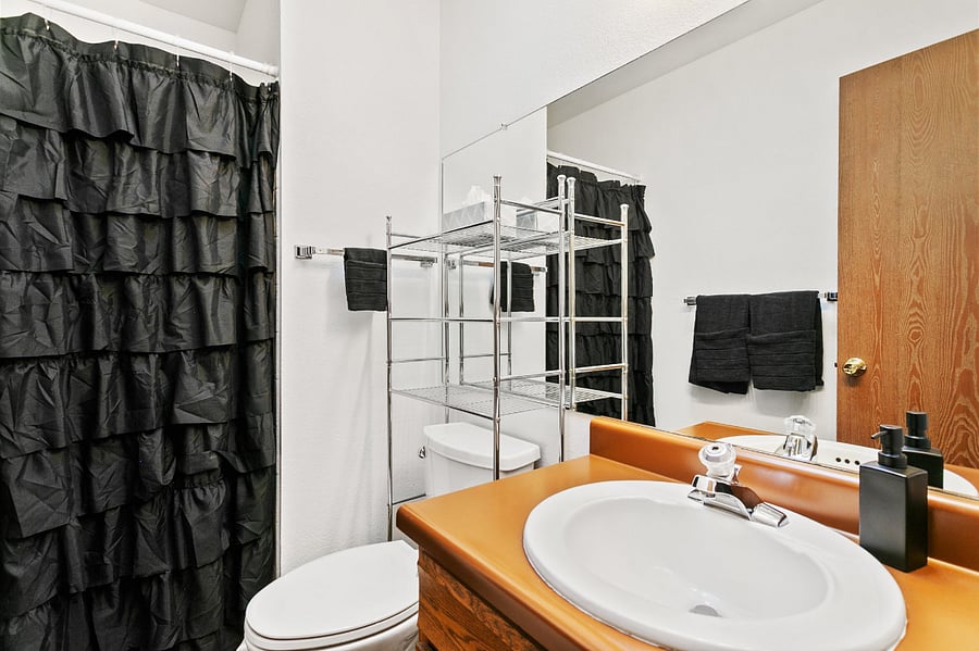 Master ensuite Bathroom