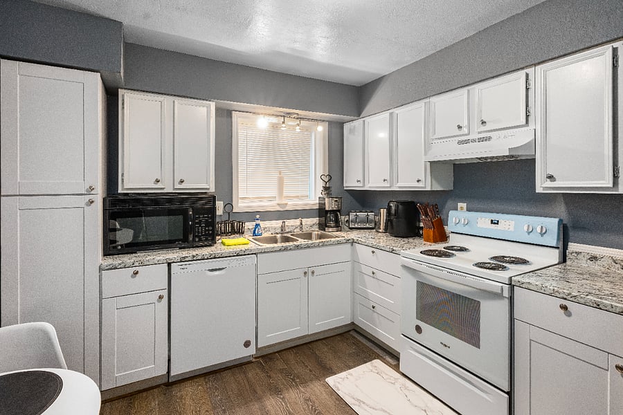 Furnished Finder property 825751_1 photo 18