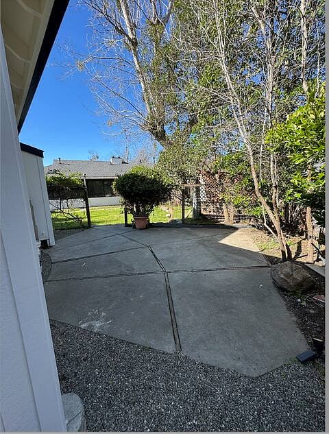 Furnished Finder property 825765_1 photo 18
