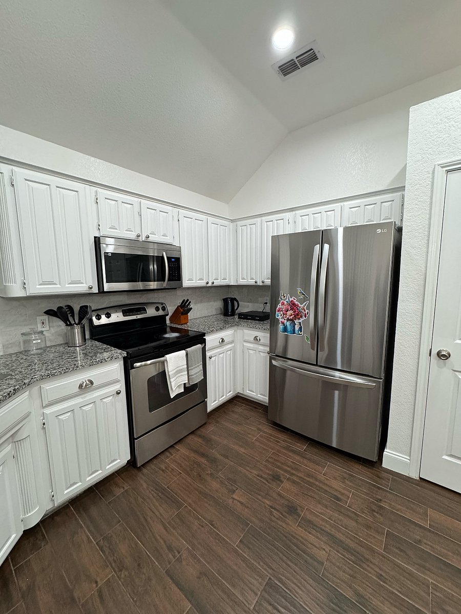 Furnished Finder property 825796_1 photo 7