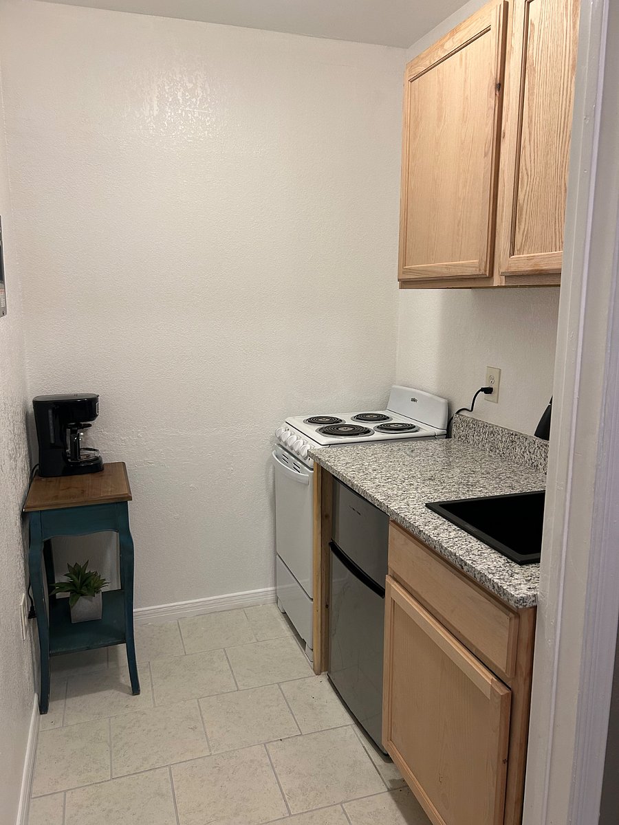 Furnished Finder property 825805_1 photo 5