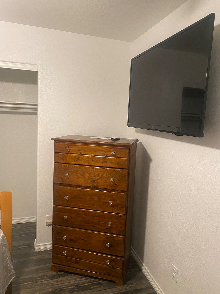 Furnished Finder property 825812_1 photo 2