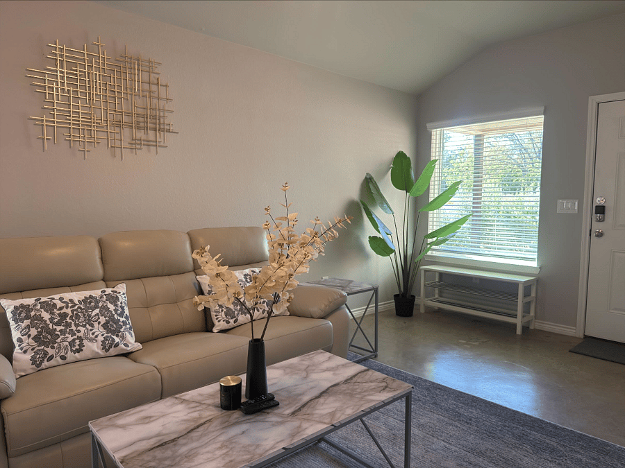 Furnished Finder property 825815_1 photo 16