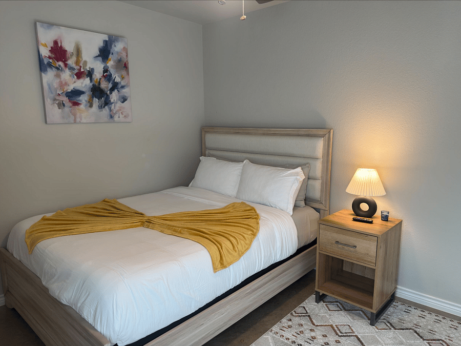 Furnished Finder property 825815_1 photo 9