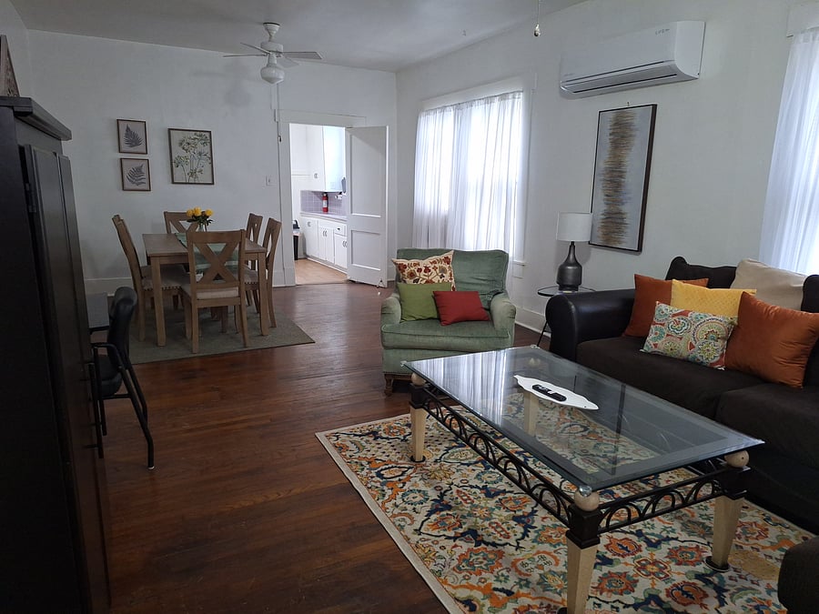 Furnished Finder property 825822_1 photo 2