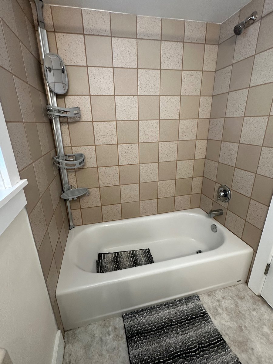 Furnished Finder property 825883_1 photo 25
