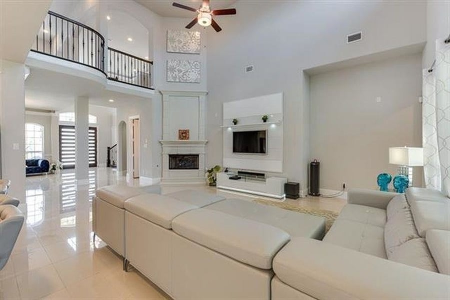 Furnished Finder property 825925_1 photo 26