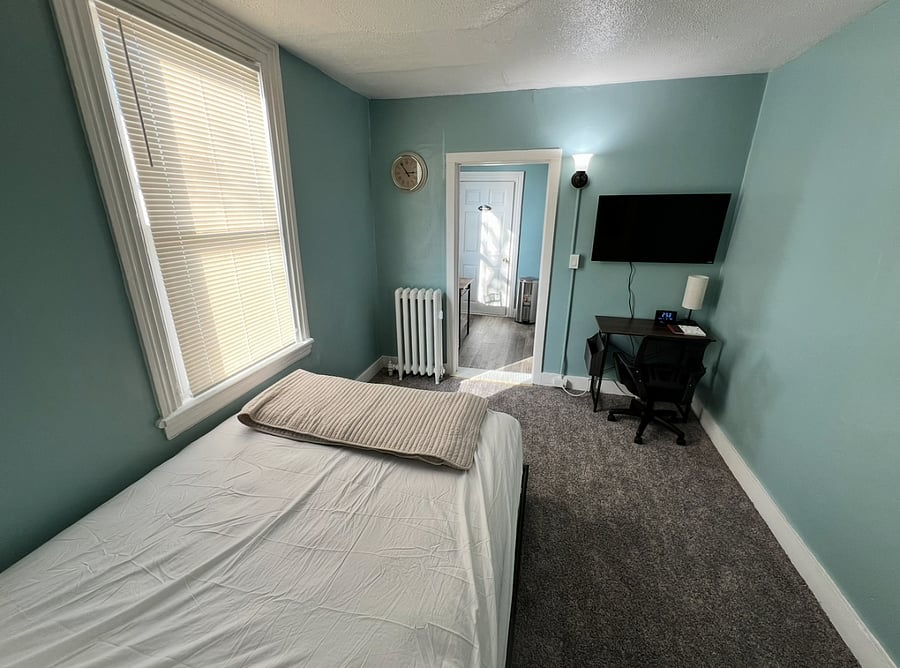 Furnished Finder property 825931_1 photo 14