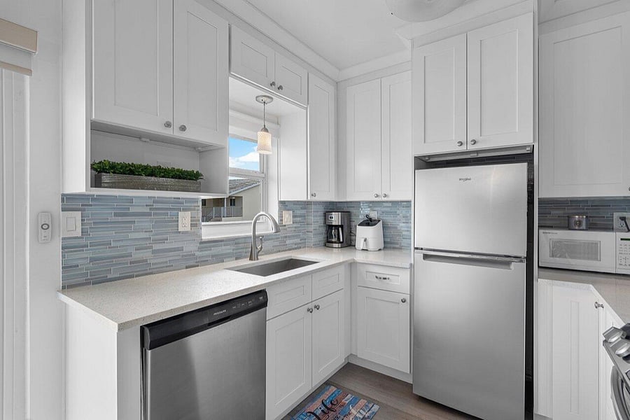 Furnished Finder property 825948_1 photo 3