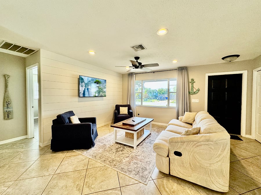 Furnished Finder property 825965_1 photo 3