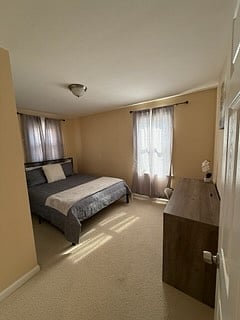 Furnished Finder property 826002_1 photo 14