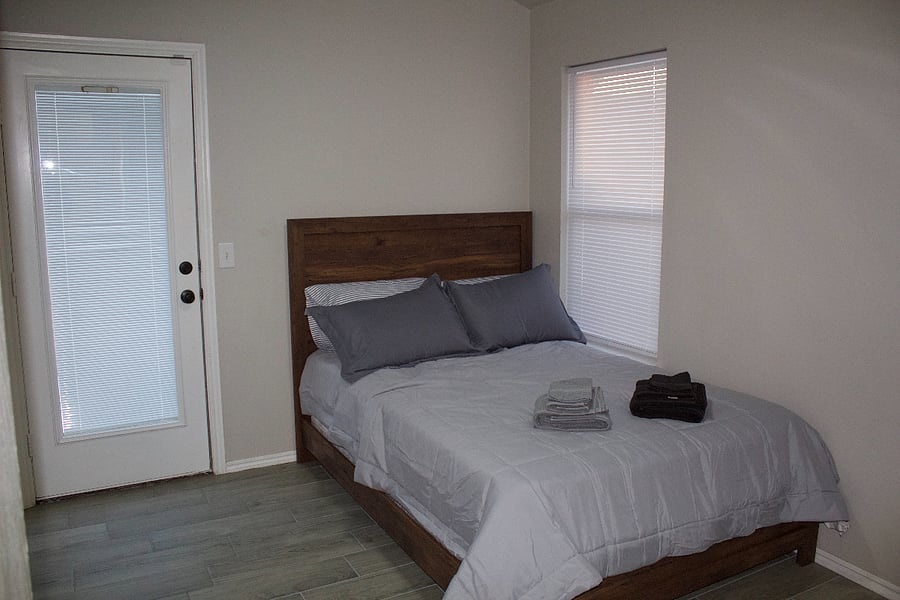 Furnished Finder property 826018_1 photo 1