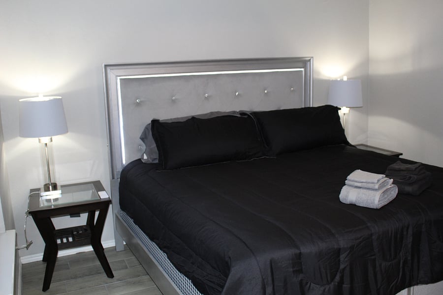 Furnished Finder property 826018_1 photo 7